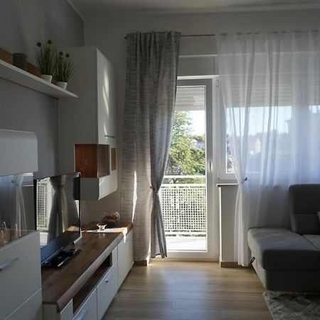 Apartman Luka 普拉 外观 照片