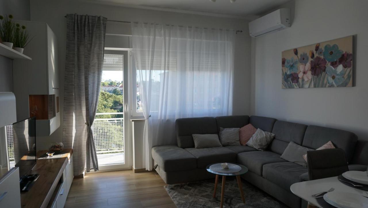 Apartman Luka 普拉 外观 照片