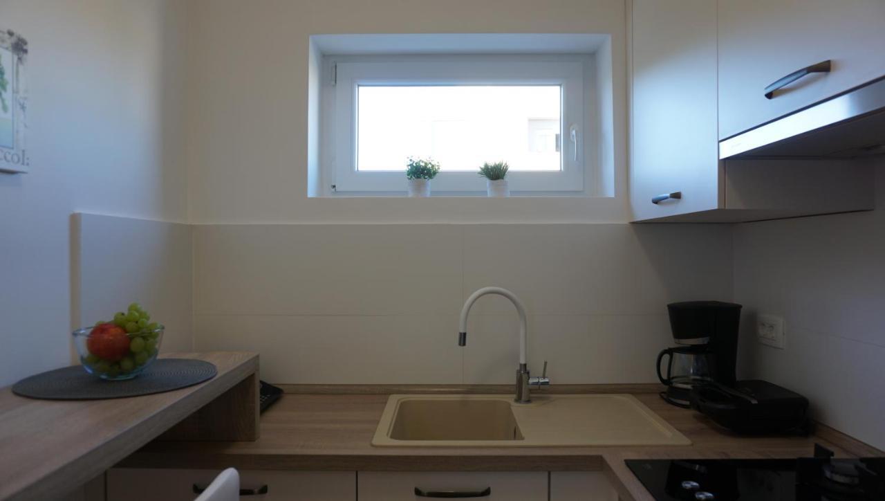 Apartman Luka 普拉 外观 照片