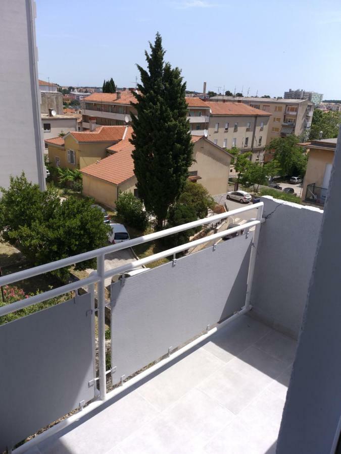 Apartman Luka 普拉 外观 照片